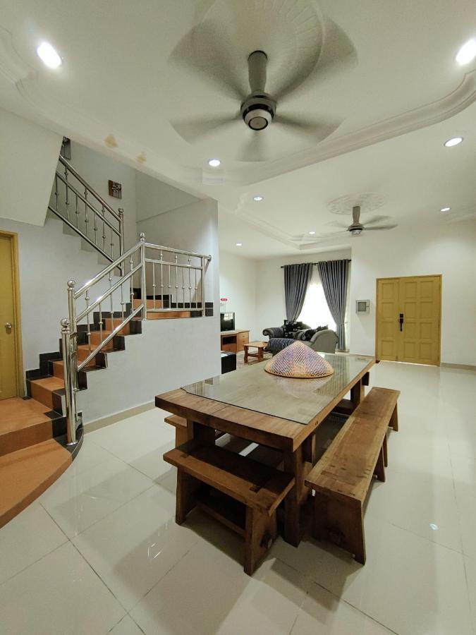 Homestay Mayang Suite - ISLAM ONLY Kuala Terengganu Luaran gambar